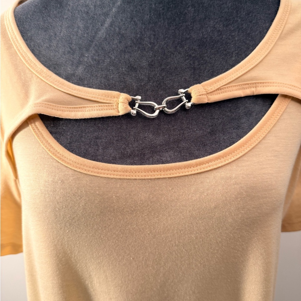 Truhearts Top with Silver Accentopen front Sz xl nwt
